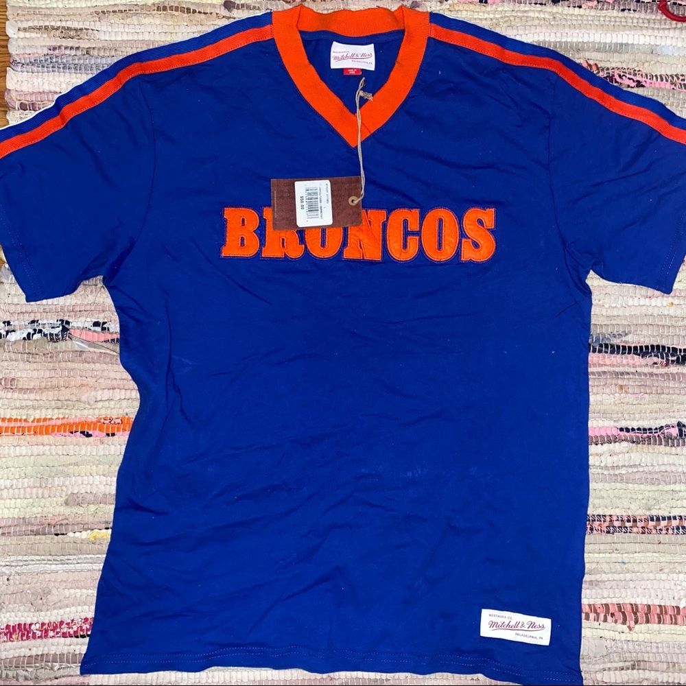 Broncos top
